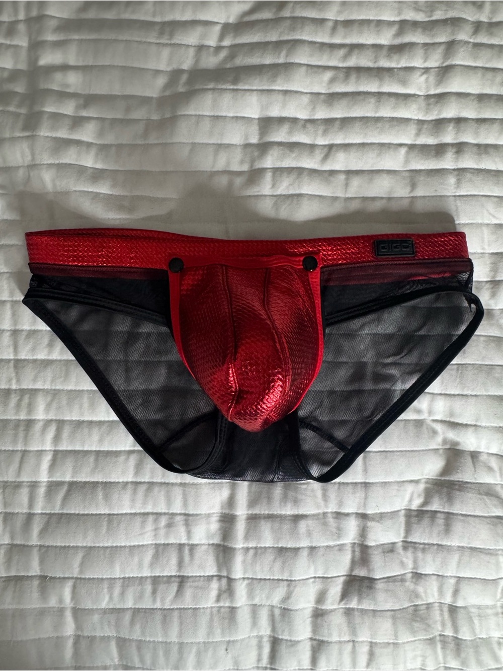 GIGO Men's Red and Black Mesh Briefs with Shiny Contour Pouch